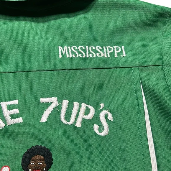 Vintage Vietnam Era Ladies Bowling Shirt Embroidered Size Small Afro 7 UPS - Picture 9 of 15